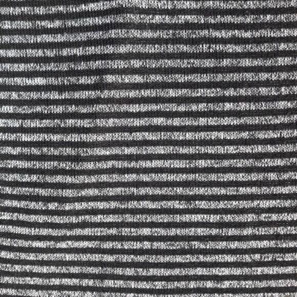 a.n.a Casual Lightweight Knit Scoop Neck Tunic Top Striped Gray Black Sz 1X - Picture 10 of 12